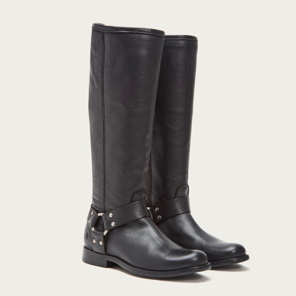 Frye Women’s Size 10B Black Tall Boots NWT